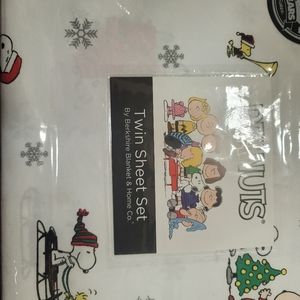 Peanuts Christmas Sheet set TWIN